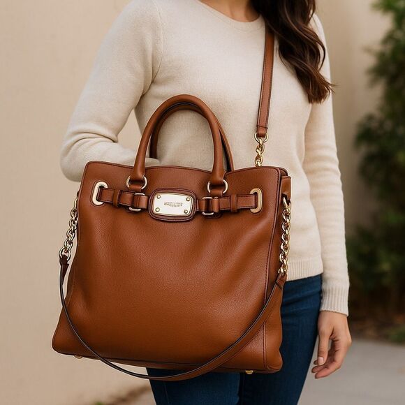 Michael Kors Hamilton E-W  Brown Leather Tote Bag - Picture 13 of 13